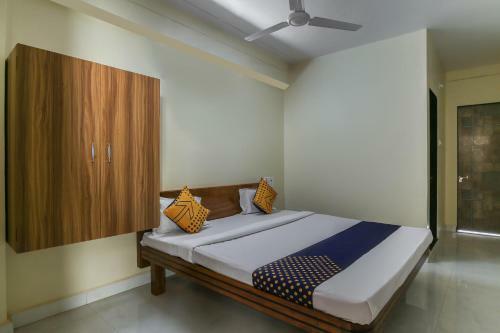 Spot On 71536 Hotel Waliya