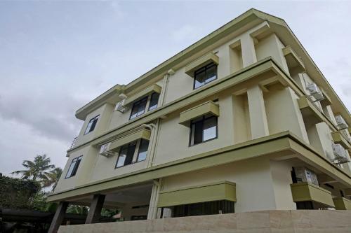 Spot On 71536 Hotel Waliya