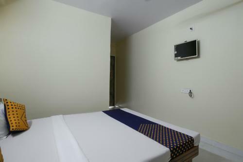 Spot On 71536 Hotel Waliya
