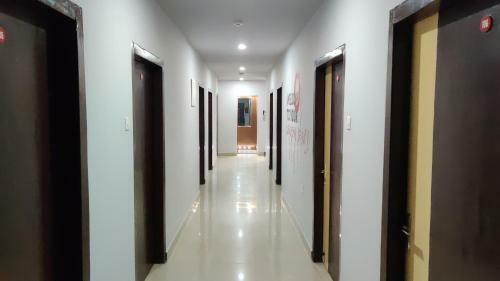 Hotel Rjb Grand