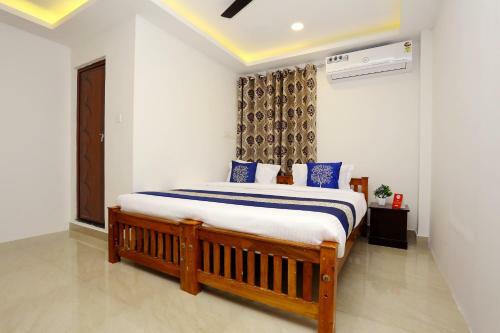 Oyo 9620 Hotel Emza Residency