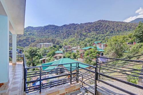 Hostal Oyo 78596 Ashok Homes