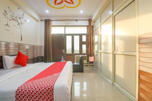 Oyo 64662 Hotel Baba Residency