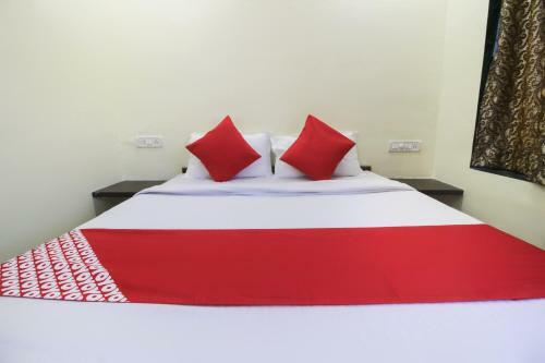 Hotel Oyo 69575 Nisarg Blue