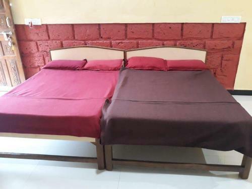 Hotel Patil Cottage