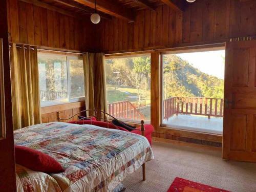 Avalon Kanatal Cottage