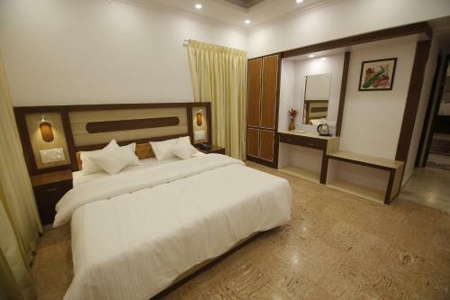 Hotel Spice Mount Heritage Resort