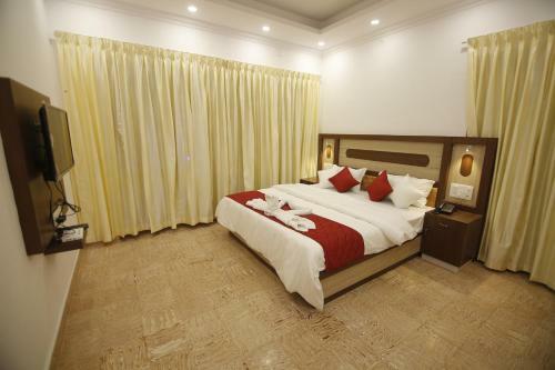 Hotel Spice Mount Heritage Resort