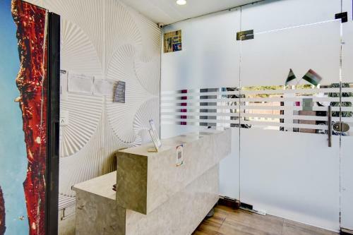 Oyo 15742 Hotel Ashoka