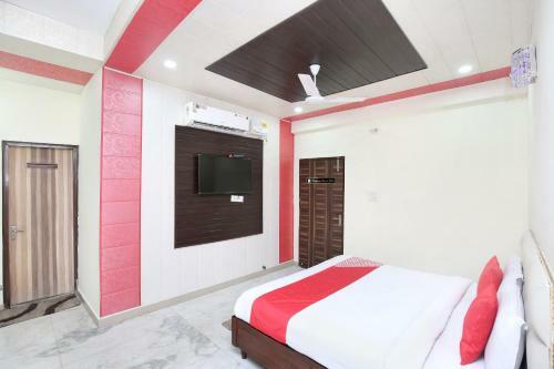 Oyo 15644 Hotel Karma