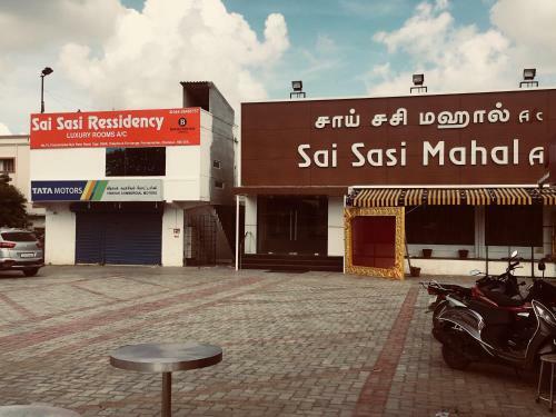Bed & Breakfast Oyo 24311 Sai Sasi Residency
