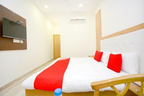 Oyo 39569 Hotel Lazeeno