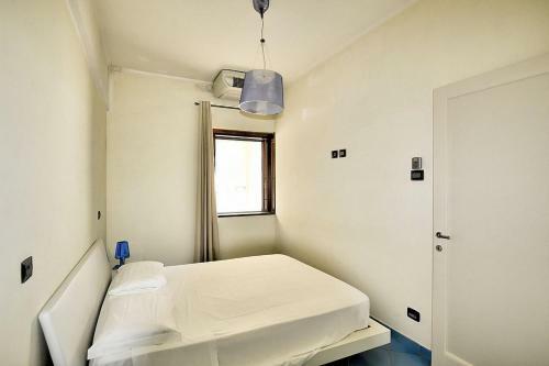 Acciaroli Villa Sleeps 3 Air Con