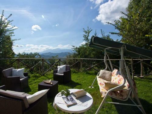 Quiet Holiday Home In Acqualagna With Swimming Pool