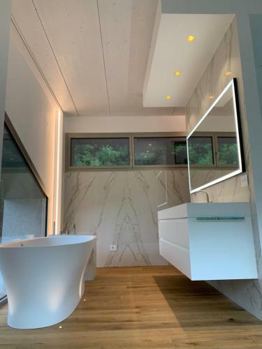 Bed & Breakfast La Forestale - La Suite Royale