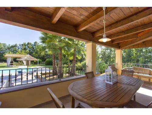 Alghero Villa Morena For 810 People With Swimming Pool