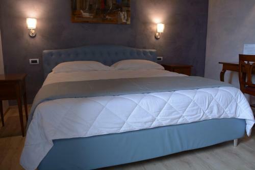 Hostal La Piazzetta