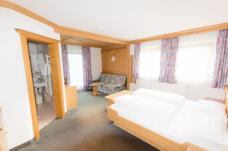 Hotel Pension Maria