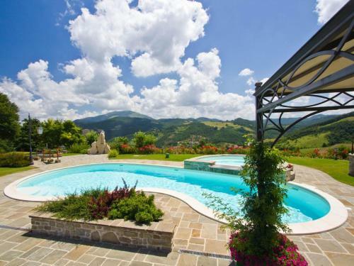 Lovely Villa In Apecchio With Swimming Pool