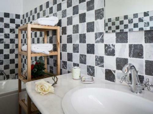 Pretty Apartment In Ascoli Piceno With Jacuzzi