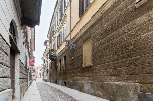 Asti City Center Apartment