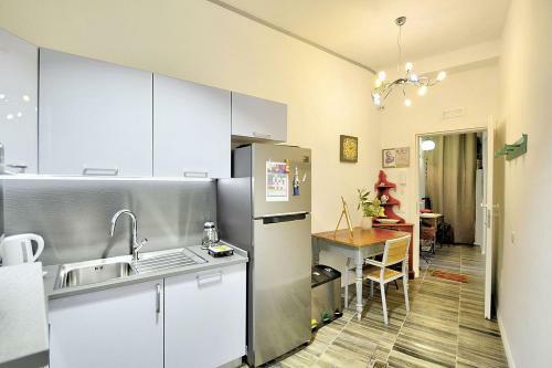 Castiglione Villa Sleeps 5 With Air Con