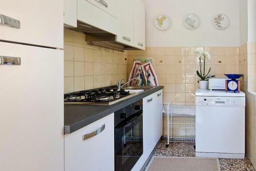 Bellagio Apartment Sleeps 6 Air Con Wifi