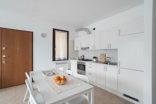 Apartamento Apt With Panoramic Terrace & Garage!