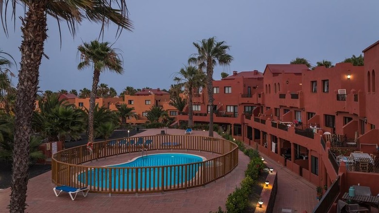 Apartamentos Oasis Royal