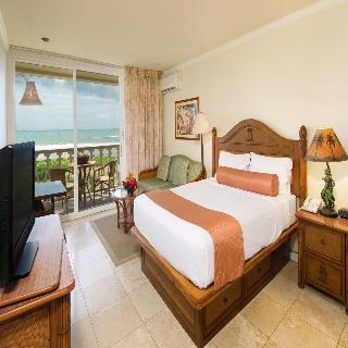 Hotel Aston Islander On The Beach