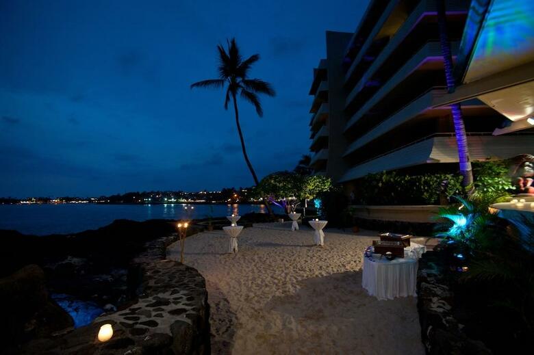 Hotel Royal Kona Resort