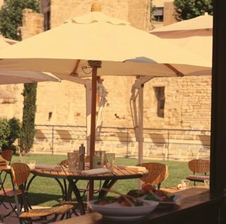 Hotel Aquabella