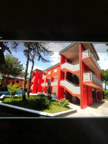 Apartamento Trilocale Con Piscina - Luca