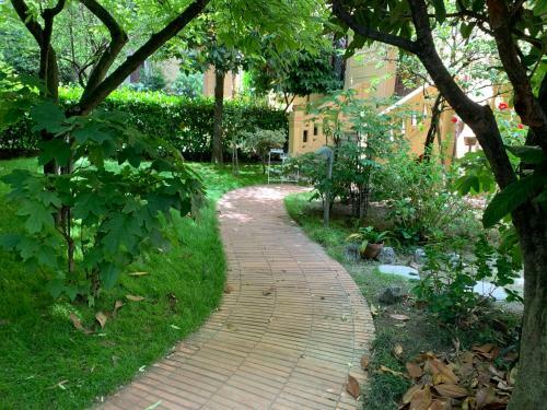 Hostal Villa Masi Rental Rooms