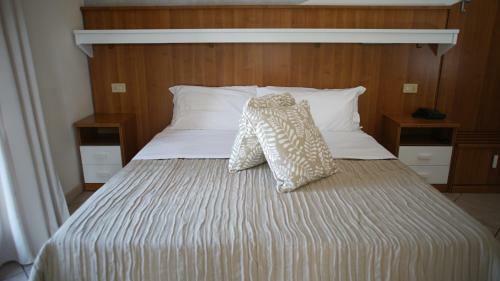 Hotel Emi