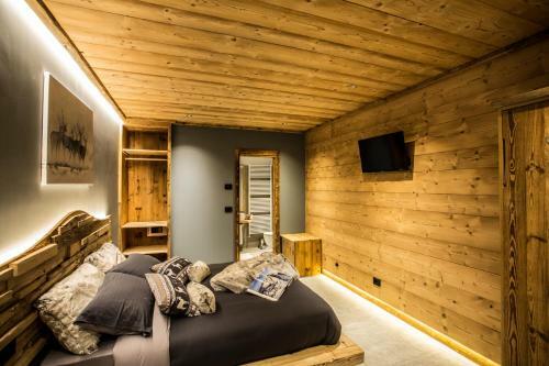 Hostal Alpine Rooms Guesthouse