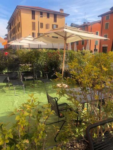 Hotel Antica Campione Rooms & Hostel