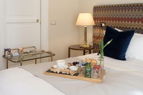 Hostal Gmarconi Suites 136