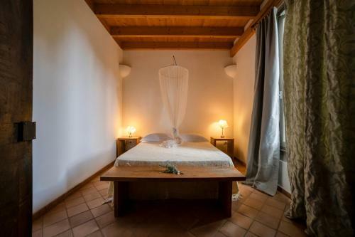 Cannole Villa Sleeps 21 With Pool And Air Con