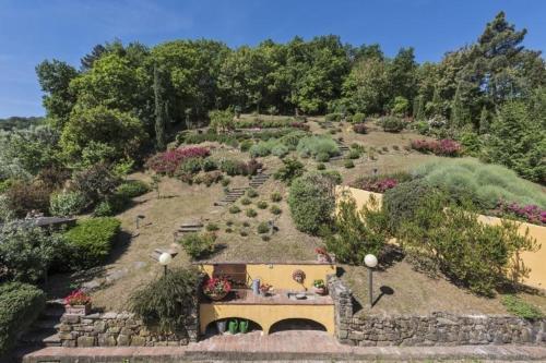 Cantagrillo-casalguidi Villa Sleeps 8 Pool Air Con