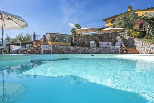 Cantagrillo-casalguidi Villa Sleeps 8 Pool Air Con