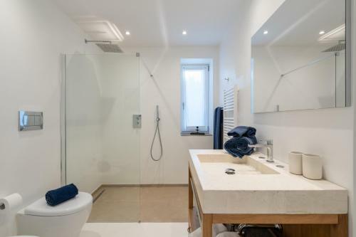 Villa Giomoa Beach Front - Dca Certified And Guaranteed