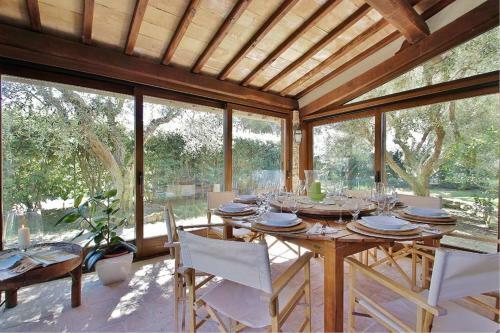 Centro A Villa Sleeps 8 Pool Air Con Wifi