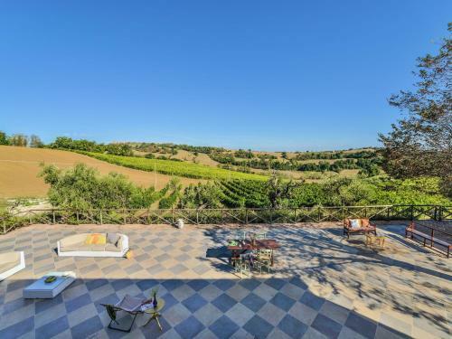 Beautiful Villa In Barchi With Private Pool