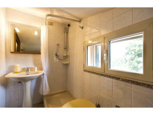 Alghero, Villa Galatea For 8 People With Large Garden