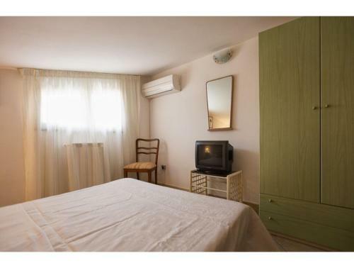 Alghero, Villa Galatea For 8 People With Large Garden