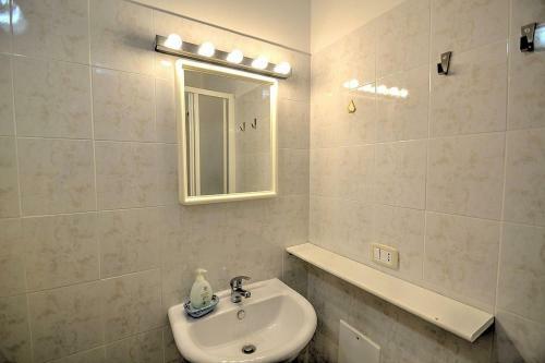 Villa In Castellabate Sleeps 6 Includes Air Con 7