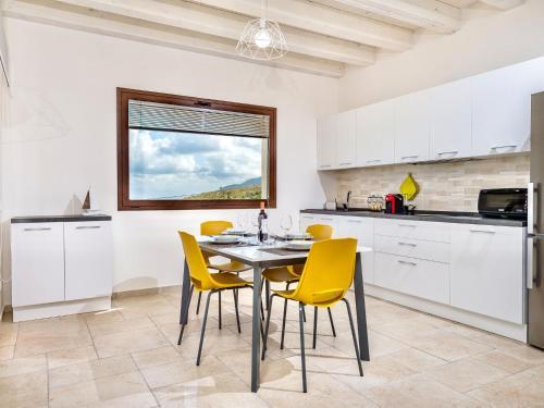 Nice Small Villa With Private Pool And Wonderful Seaview