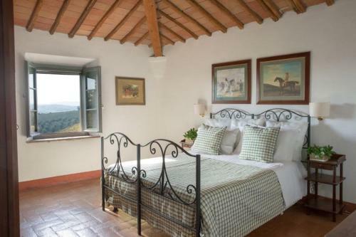 Lilliano Villa Sleeps 8 Pool Wifi