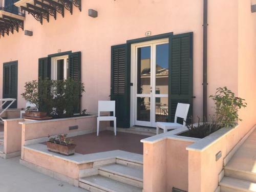 Hostal Castellammare Smart Rooms